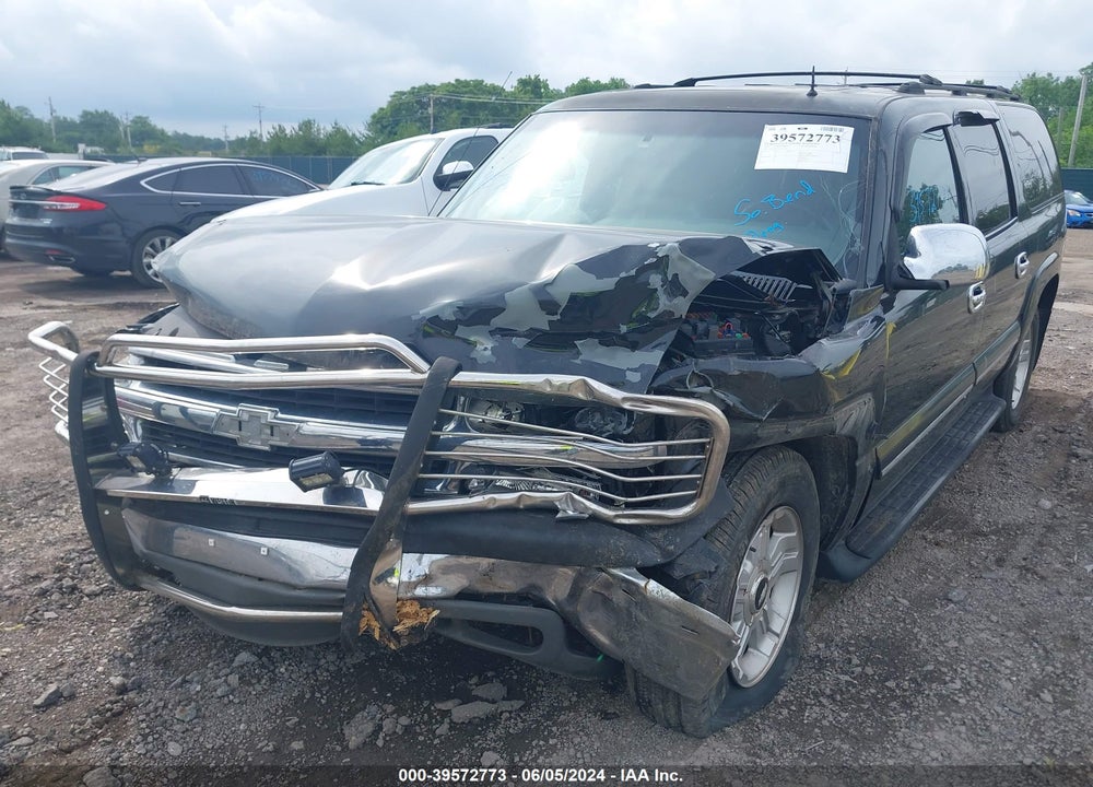 2002 CHEVROLET SUBURBAN 1500 LT VIN: 3GNFK16Z52G243437