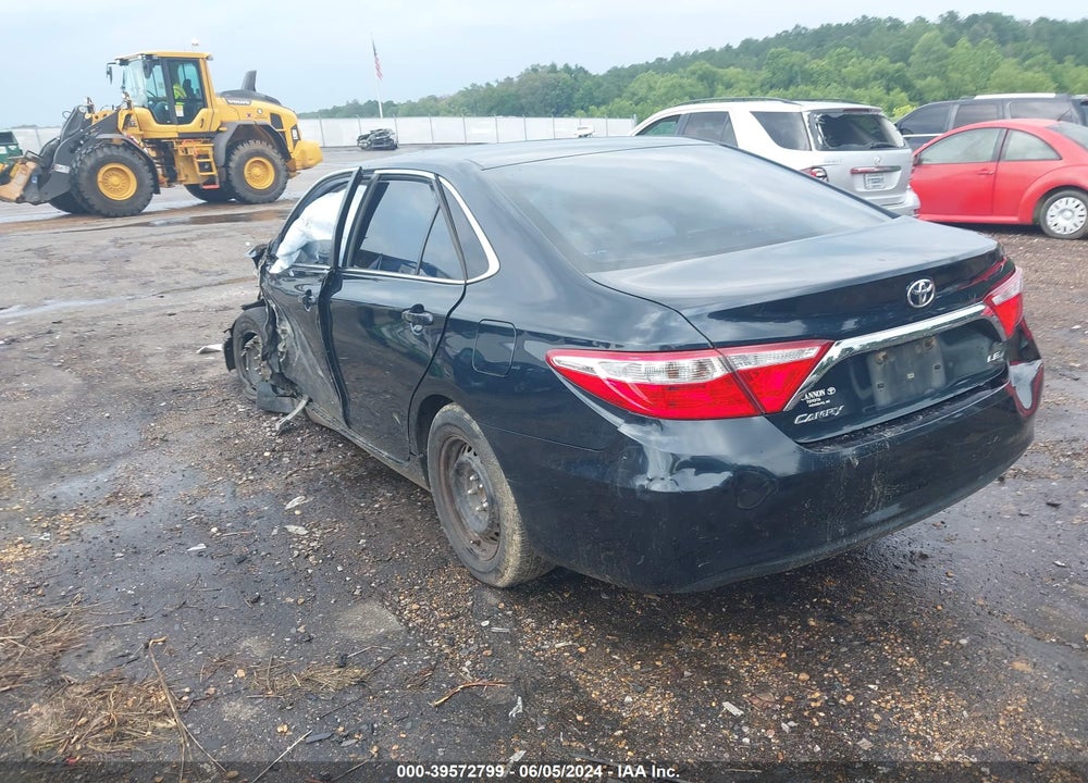 2017 TOYOTA CAMRY LE VIN: 4T1BF1FK0HU405488