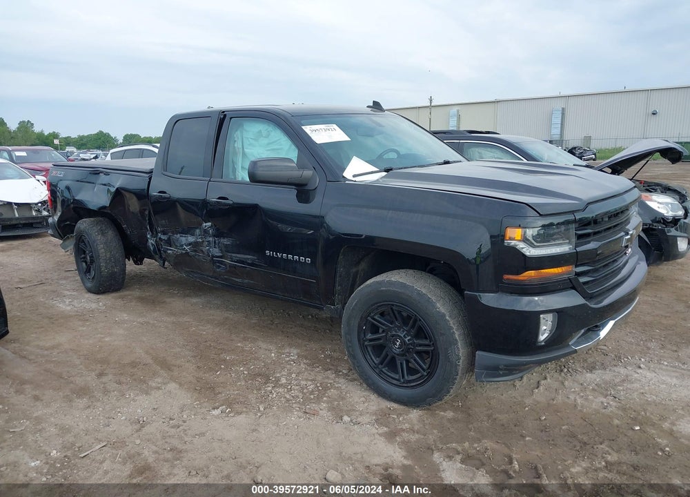 2017 CHEVROLET SILVERADO 1500 2LT VIN: 1GCVKREC9HZ393916