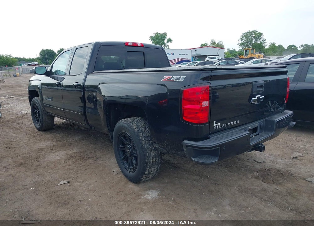 2017 CHEVROLET SILVERADO 1500 2LT VIN: 1GCVKREC9HZ393916