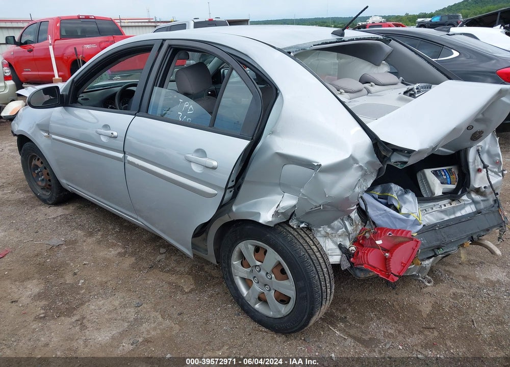 2007 HYUNDAI ACCENT GLS VIN: KMHCN46C77U123395