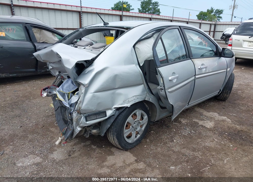 2007 HYUNDAI ACCENT GLS VIN: KMHCN46C77U123395