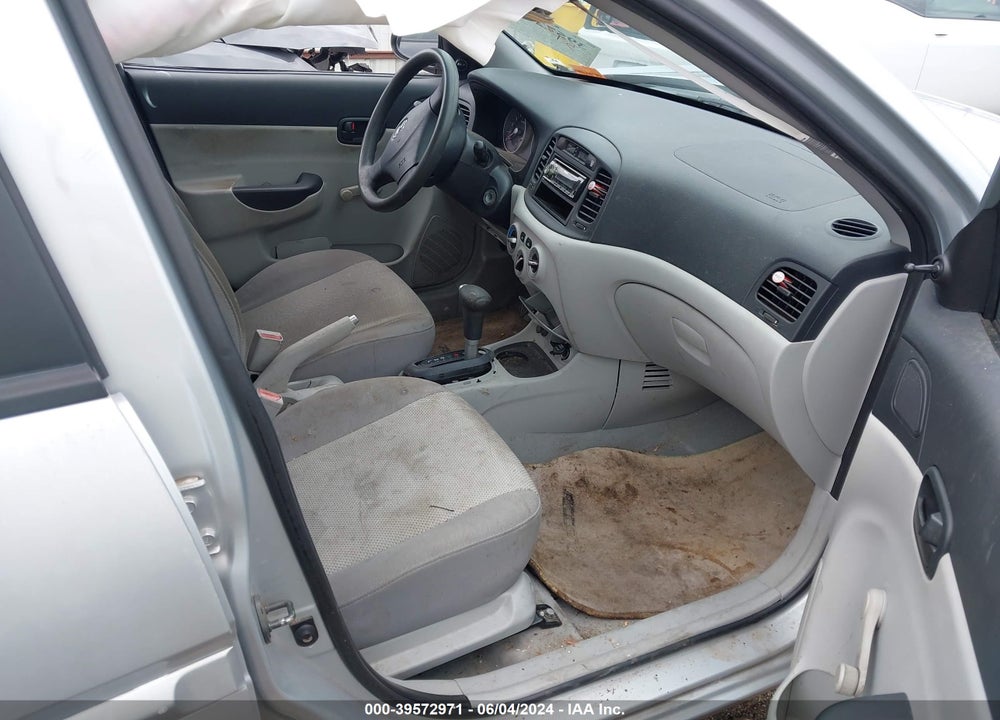 2007 HYUNDAI ACCENT GLS VIN: KMHCN46C77U123395