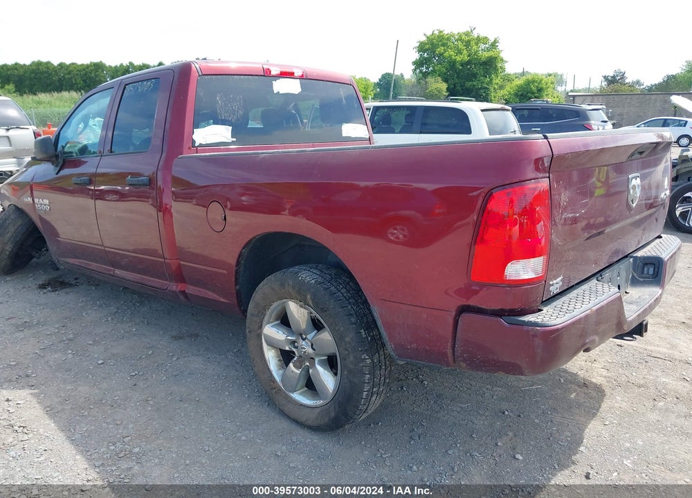 2019 RAM 1500 CLASSIC EXPRESS QUAD CAB 4X4 6'4 BOX VIN: 1C6RR7FT4KS504167