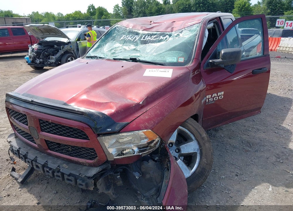 2019 RAM 1500 CLASSIC EXPRESS QUAD CAB 4X4 6'4 BOX VIN: 1C6RR7FT4KS504167