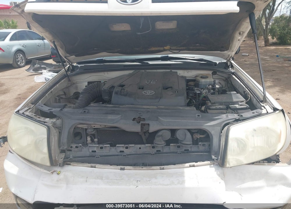 2004 TOYOTA 4RUNNER SR5 V6 VIN: JTEZU14R248011272