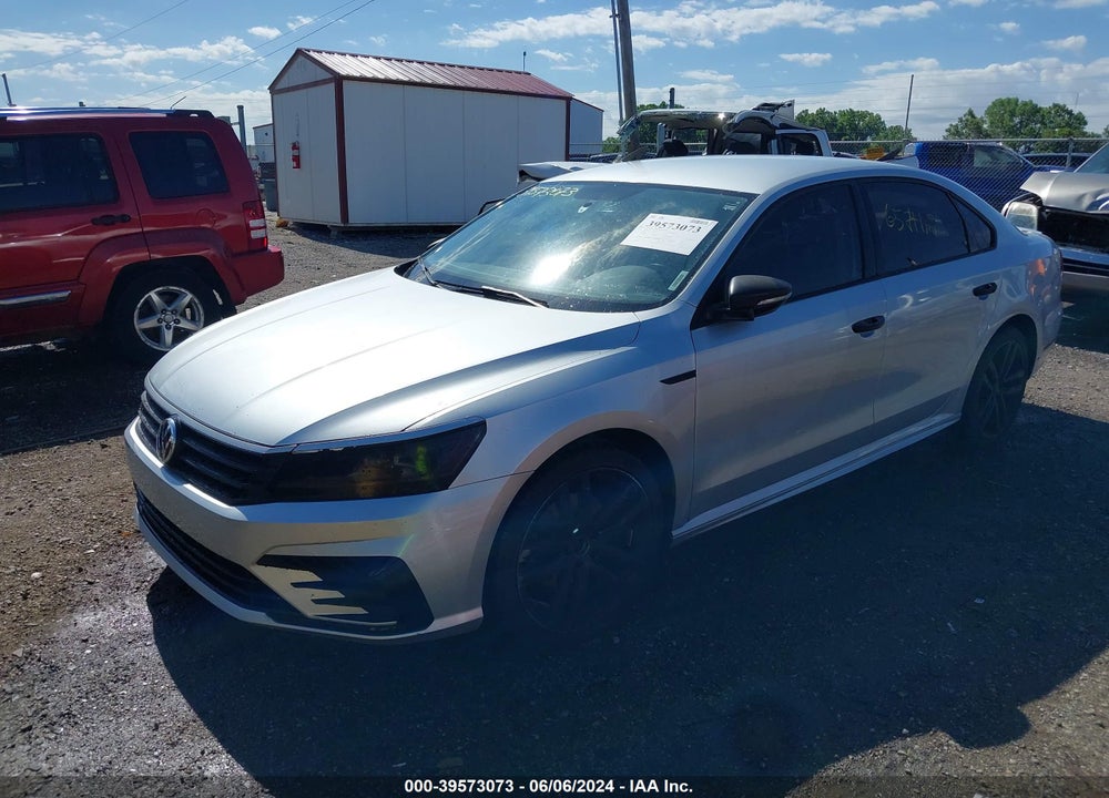 2018 VOLKSWAGEN PASSAT 2.0T R-LINE/2.0T S VIN: 1VWAA7A31JC015588