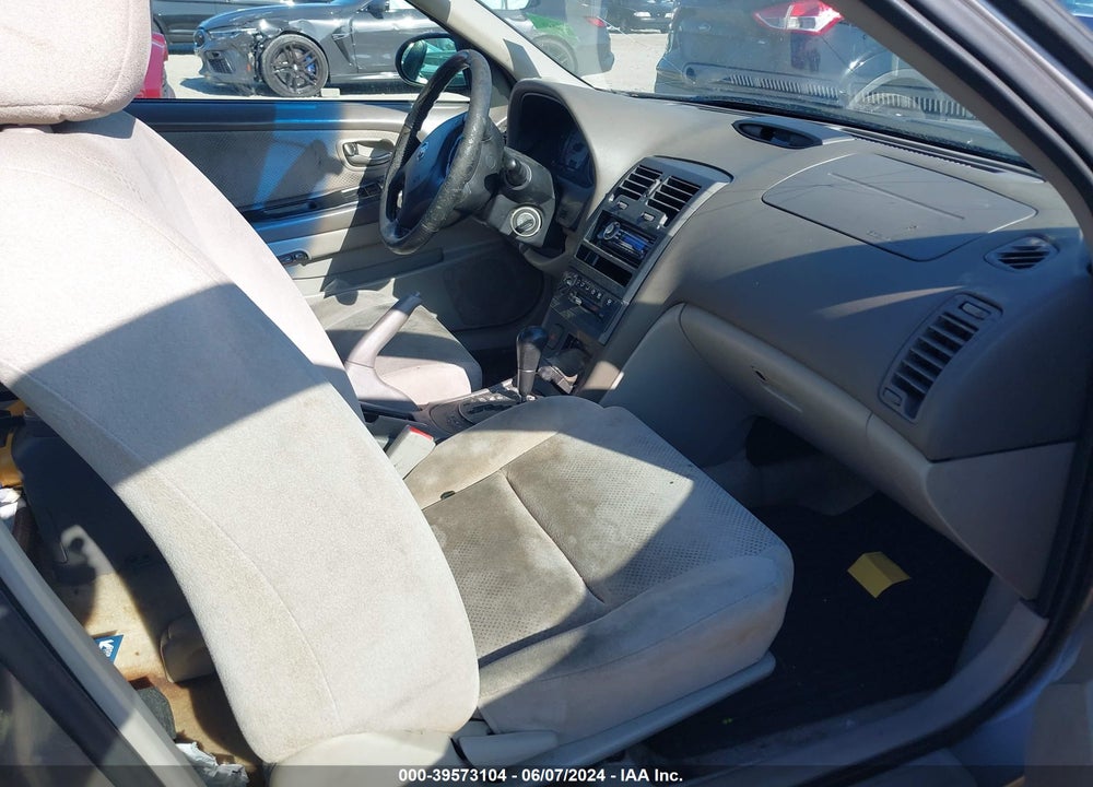 2002 NISSAN MAXIMA SE VIN: JN1DA31D72T426855