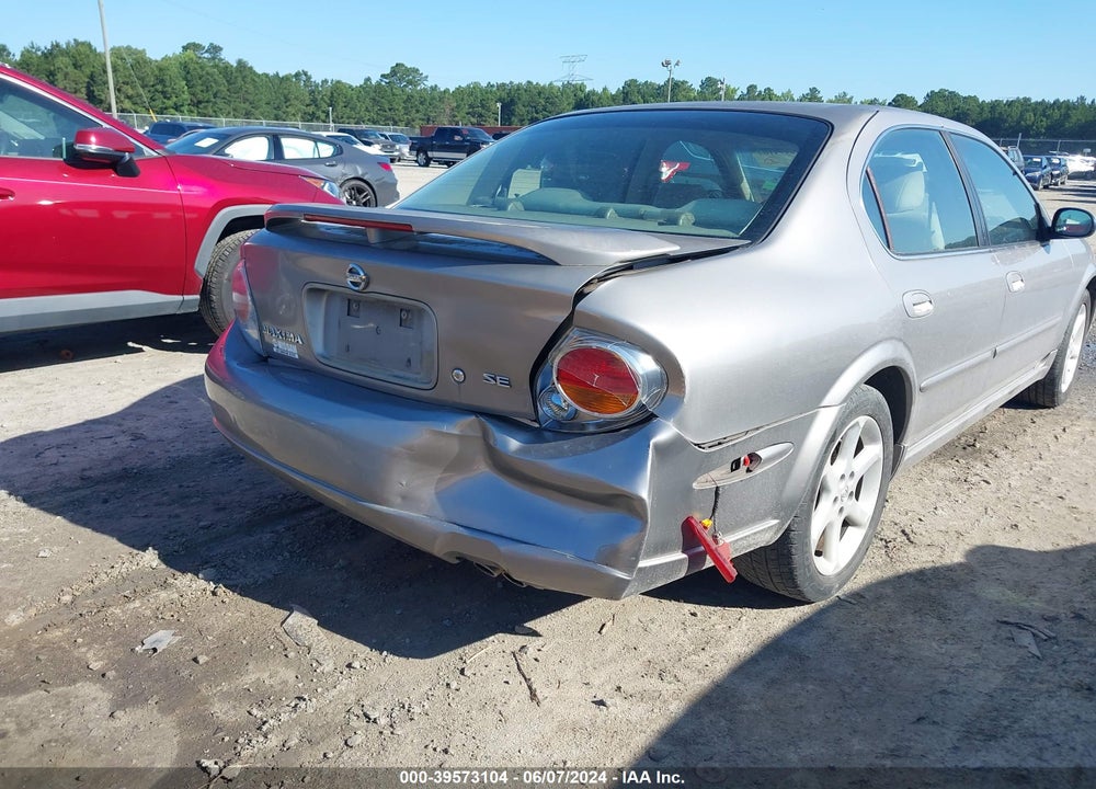 2002 NISSAN MAXIMA SE VIN: JN1DA31D72T426855