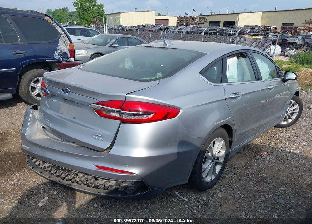 2020 FORD FUSION SE VIN: 3FA6P0HD8LR167357