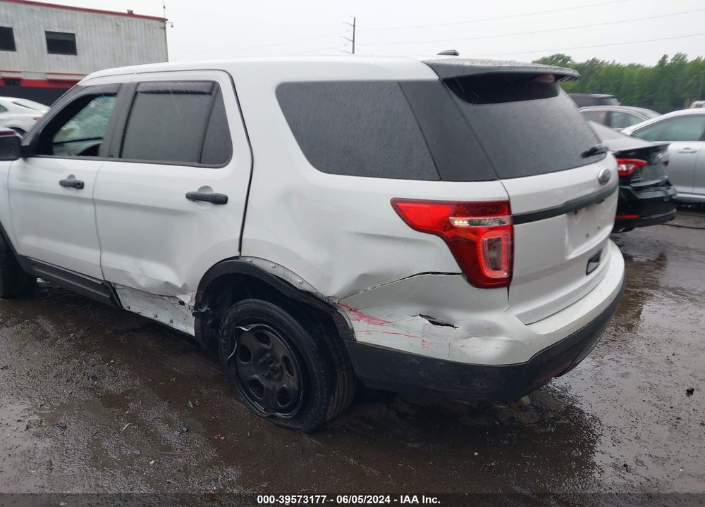 2014 FORD UTILITY POLICE INTERCEPTOR VIN: 1FM5K8AR1EGA18884