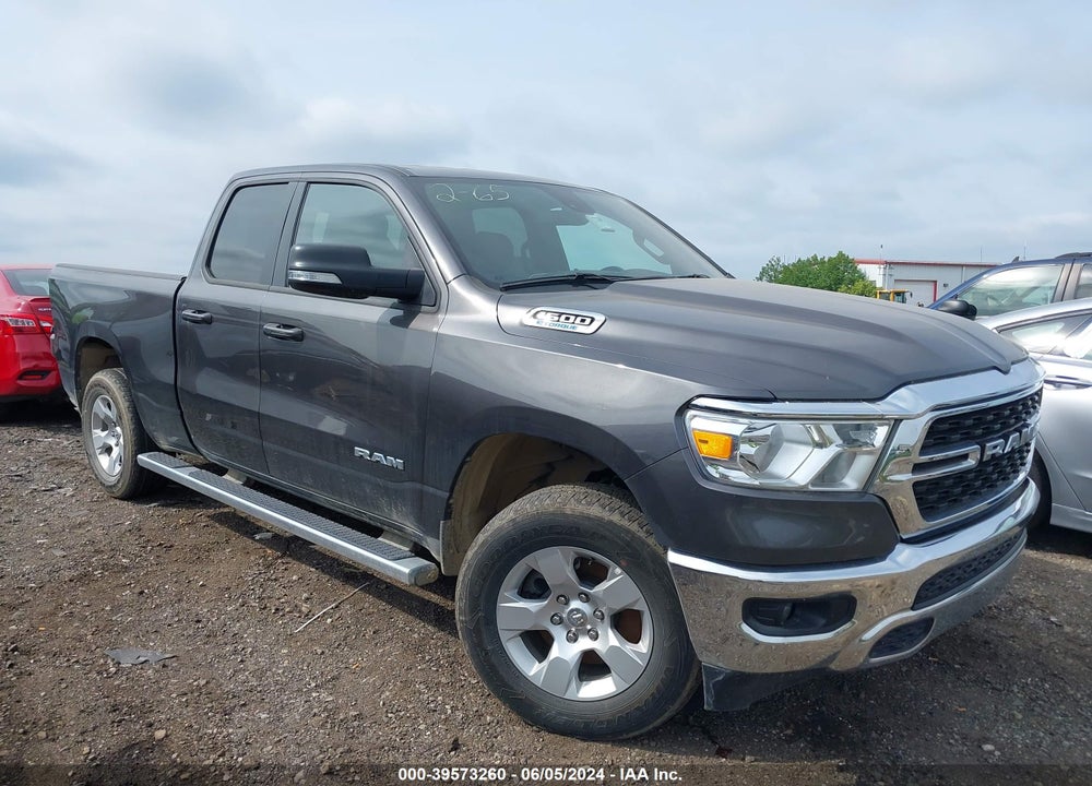 2022 RAM 1500 BIG HORN QUAD CAB 4X4 6'4 BOX VIN: 1C6RRFBG9NN464920