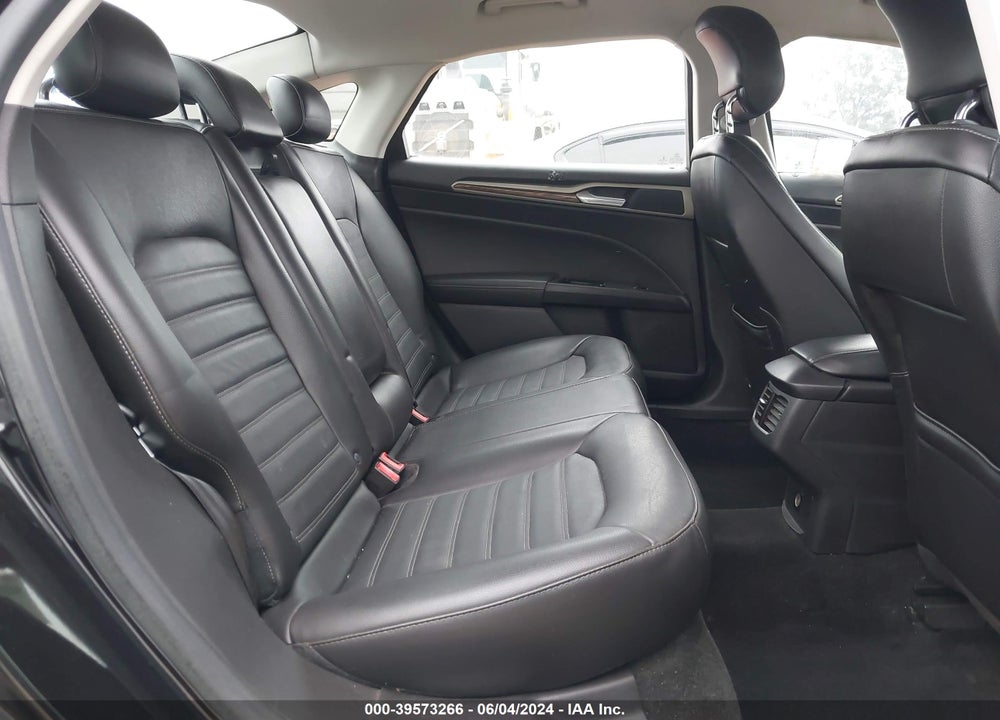 2014 FORD FUSION SE VIN: 3FA6P0HD1ER111604