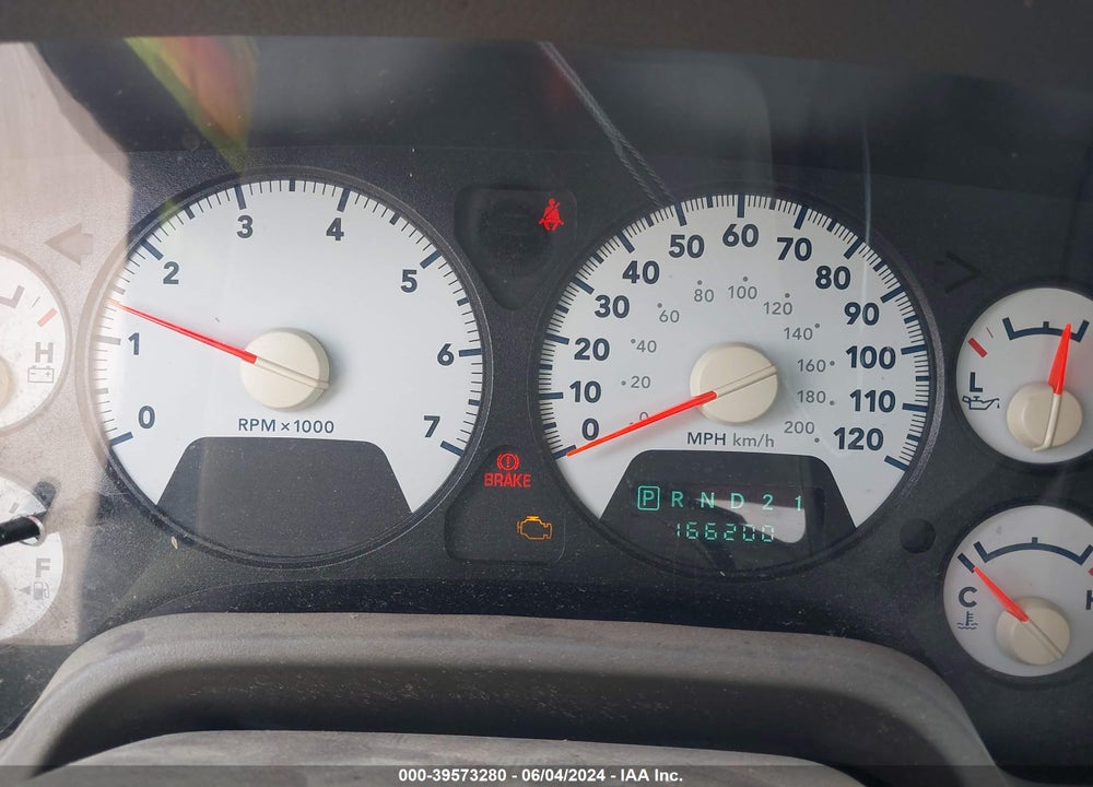 2008 DODGE RAM 1500 SLT VIN: 1D7HU18258S590057