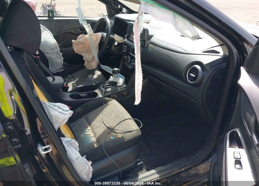 2018 HYUNDAI KONA SEL VIN: KM8K2CAA3JU088334