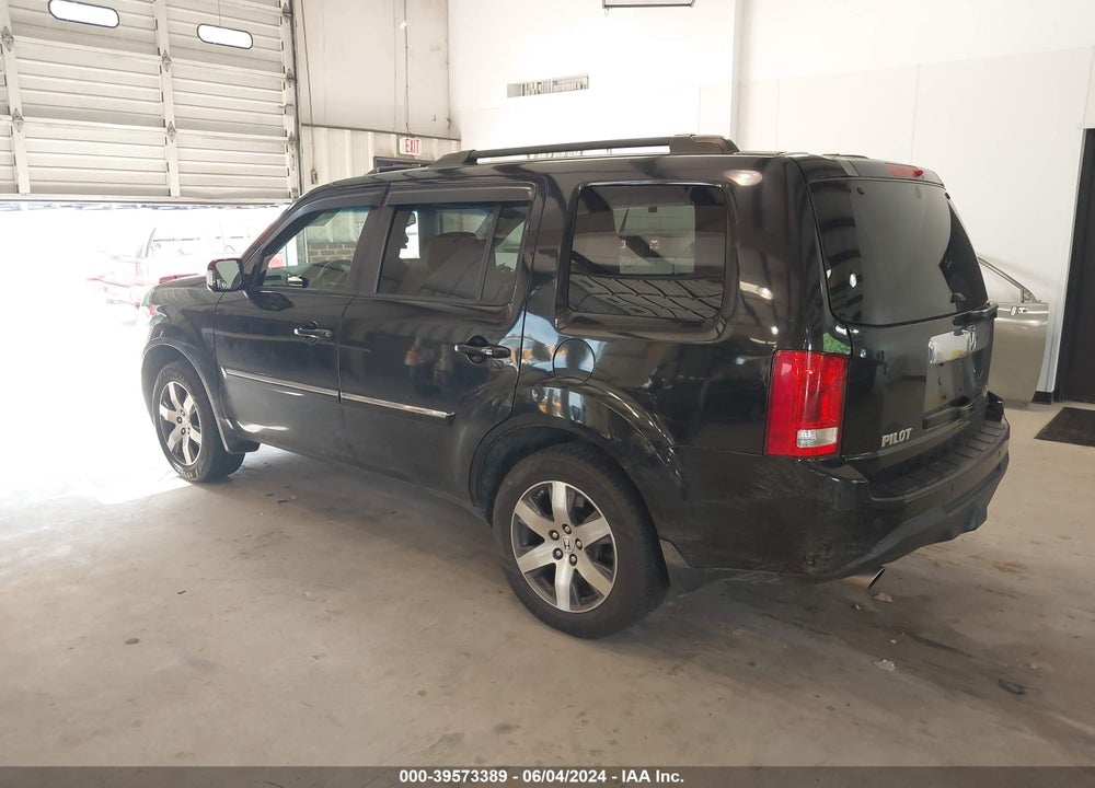 2012 HONDA PILOT TOURING VIN: 5FNYF4H94CB026196