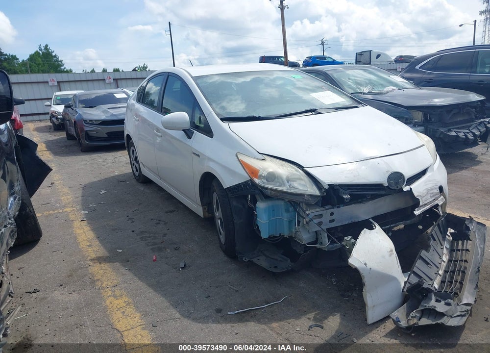 2013 TOYOTA PRIUS TWO VIN: JTDKN3DU9D5558897