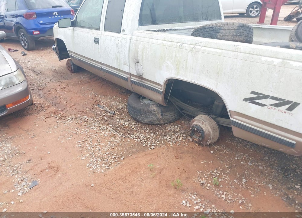 1998 CHEVROLET K1500 FLEETSIDE VIN: 2GCEK19R8W1136784