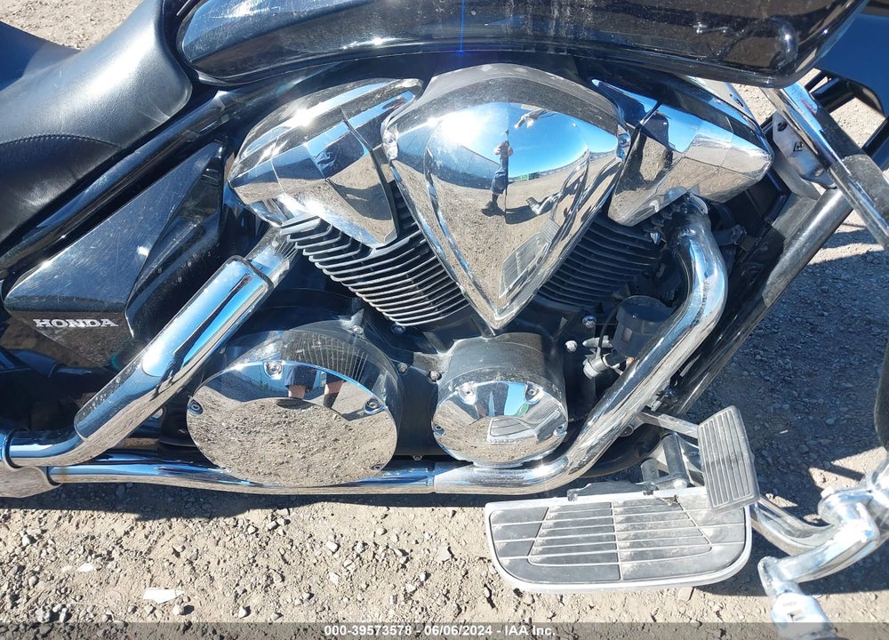 2015 HONDA VT1300 CT VIN: JH2SC6672FK500530