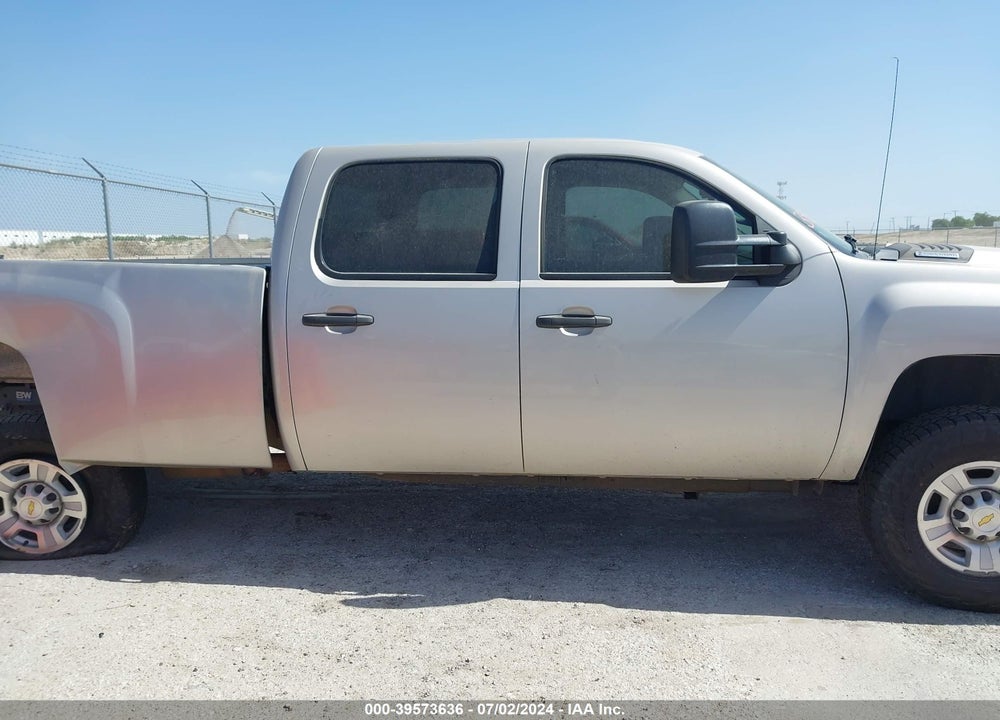 2008 CHEVROLET SILVERADO 2500HD LT2 VIN: 1GCHK23668F123688