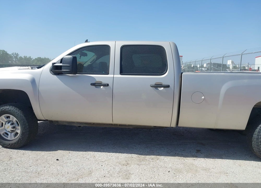 2008 CHEVROLET SILVERADO 2500HD LT2 VIN: 1GCHK23668F123688