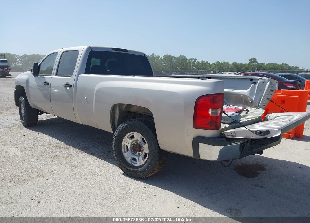 2008 CHEVROLET SILVERADO 2500HD LT2 VIN: 1GCHK23668F123688