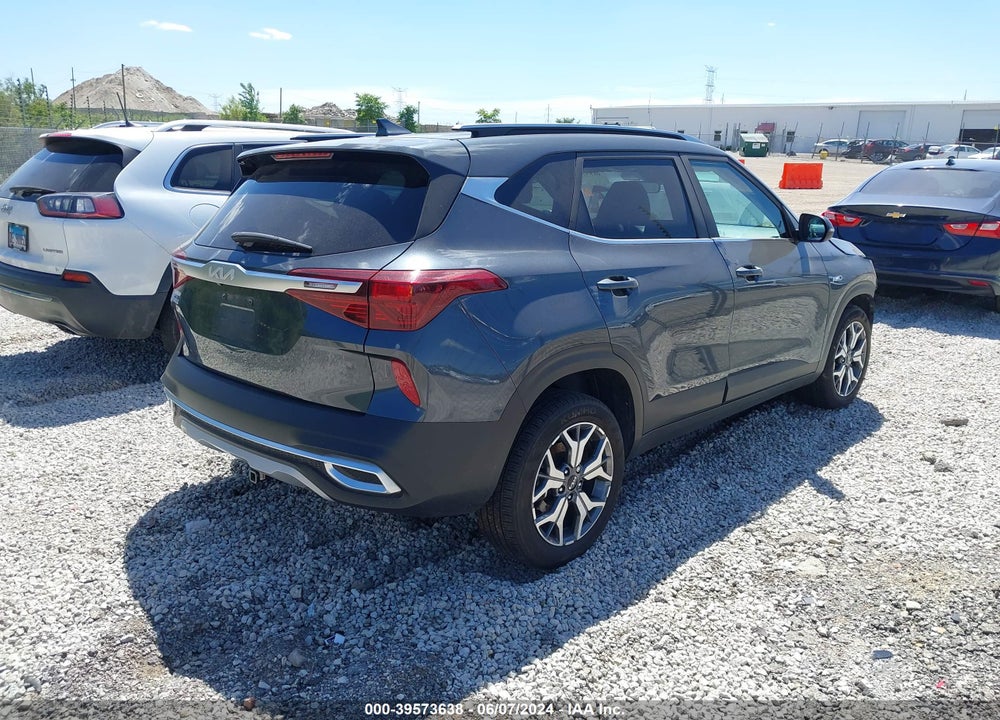 2022 KIA SELTOS EX VIN: KNDERCAA8N7286358