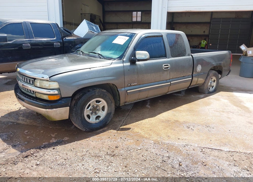 1999 CHEVROLET SILVERADO 1500 LS VIN: 2GCEC19T9X1201054