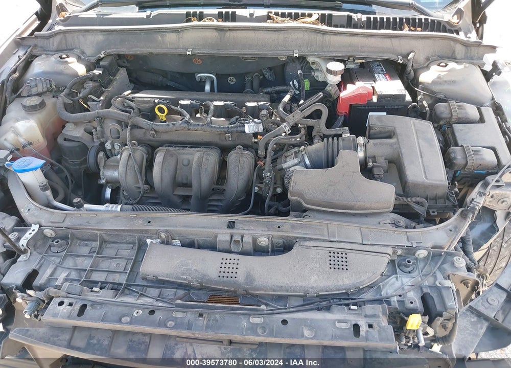 2015 FORD FUSION SE VIN: 1FA6P0H70F5121104