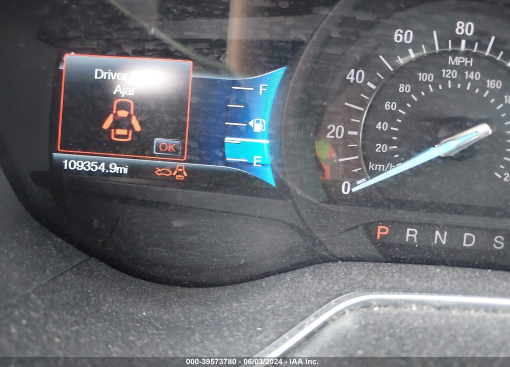 2015 FORD FUSION SE VIN: 1FA6P0H70F5121104