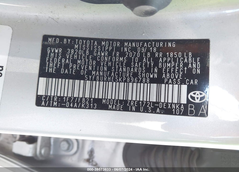 2019 TOYOTA COROLLA LE VIN: 5YFBURHE5KP896788