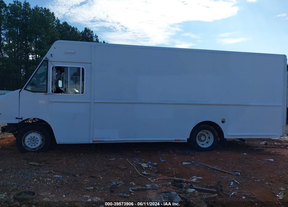 2009 WORKHORSE CUSTOM CHASSIS COMMERCIAL CHASSIS W42 VIN: 5B4KPD28693437100