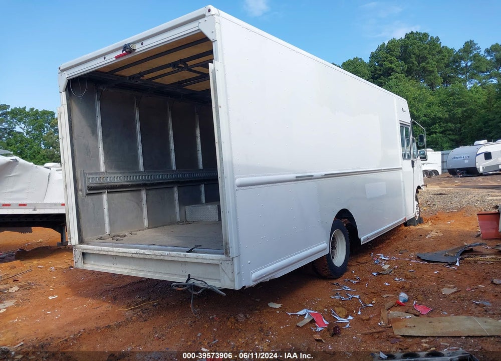 2009 WORKHORSE CUSTOM CHASSIS COMMERCIAL CHASSIS W42 VIN: 5B4KPD28693437100