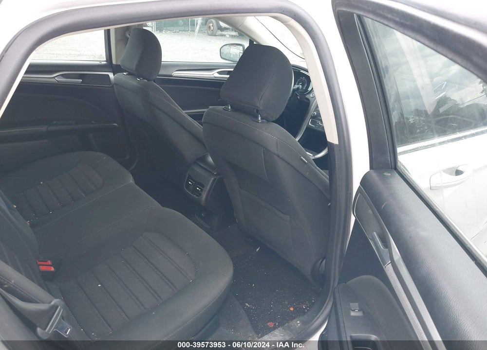 2020 FORD FUSION SE VIN: 3FA6P0HD3LR143256