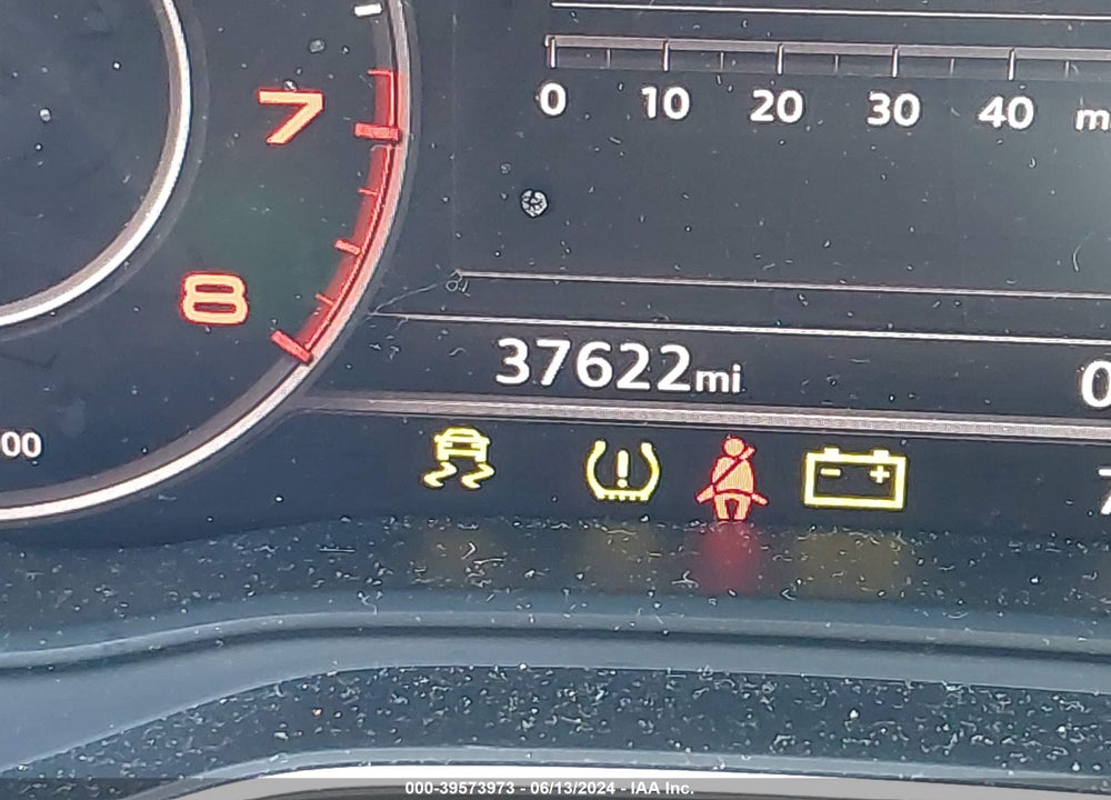 2018 AUDI Q5 2.0T PREMIUM/2.0T TECH PREMIUM VIN: WA1BNAFY4J2063647