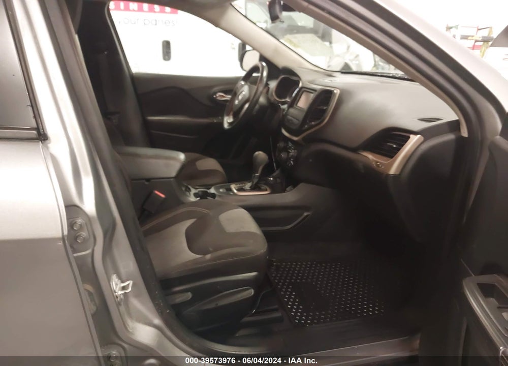 2017 JEEP CHEROKEE ALTITUDE 4X4 VIN: 1C4PJMAB0HW557499