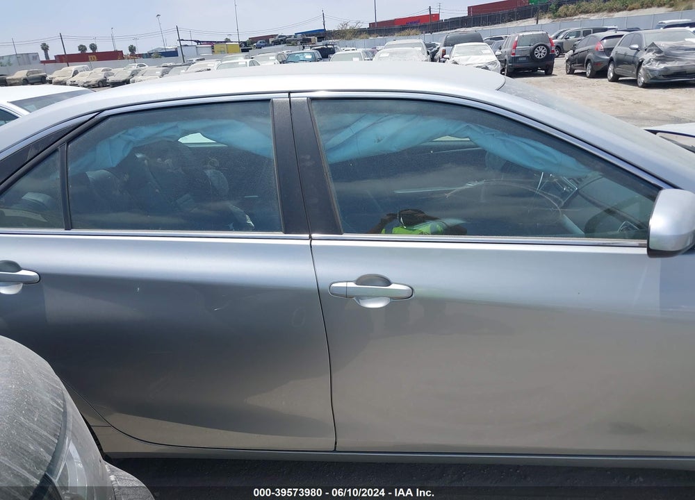 2016 TOYOTA CAMRY SE VIN: 4T1BF1FK6GU513550