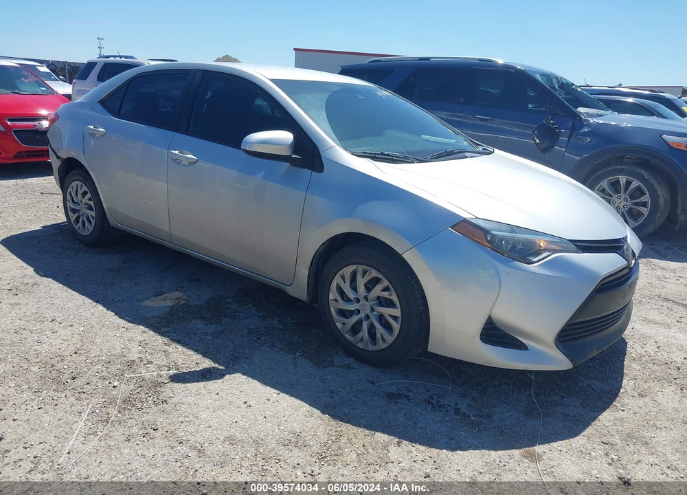 2019 TOYOTA COROLLA LE VIN: 5YFBURHE1KP857101