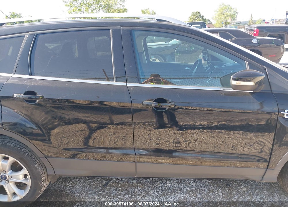 2016 FORD ESCAPE TITANIUM VIN: 1FMCU0J96GUB35402