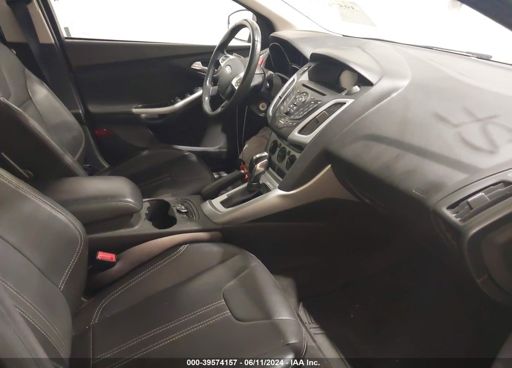 2014 FORD FOCUS SE VIN: 1FADP3F27EL340281