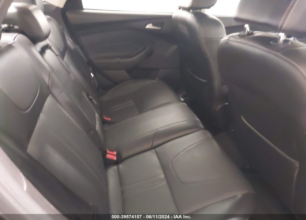 2014 FORD FOCUS SE VIN: 1FADP3F27EL340281