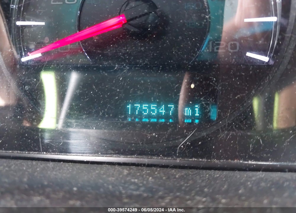 2011 FORD FUSION VIN: 3FAHP0HA2BR260369