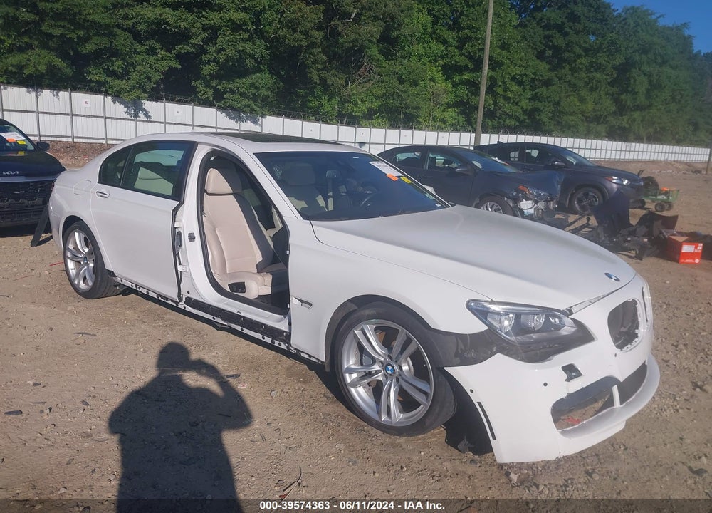 2015 BMW 750LI XDRIVE VIN: WBAYF8C50FD654728