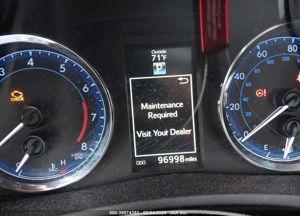2017 TOYOTA COROLLA SE VIN: 5YFBURHE8HP695041