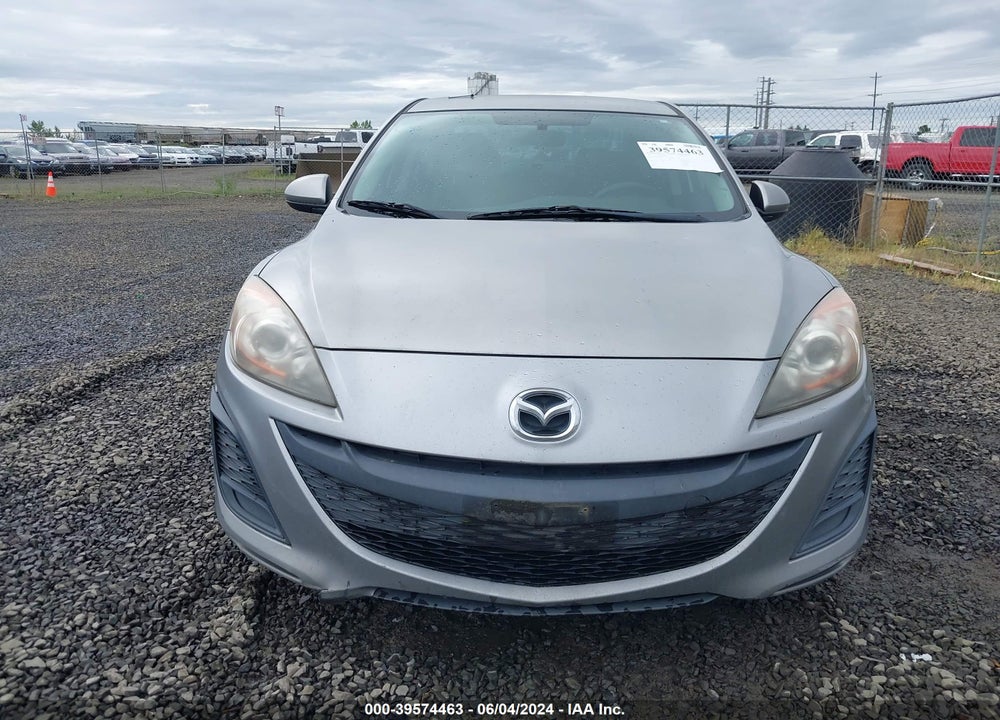 2011 MAZDA 3 I SPORT VIN: JM1BL1UG4B1422170