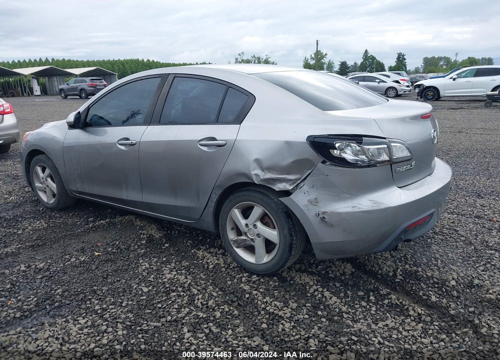 2011 MAZDA 3 I SPORT VIN: JM1BL1UG4B1422170