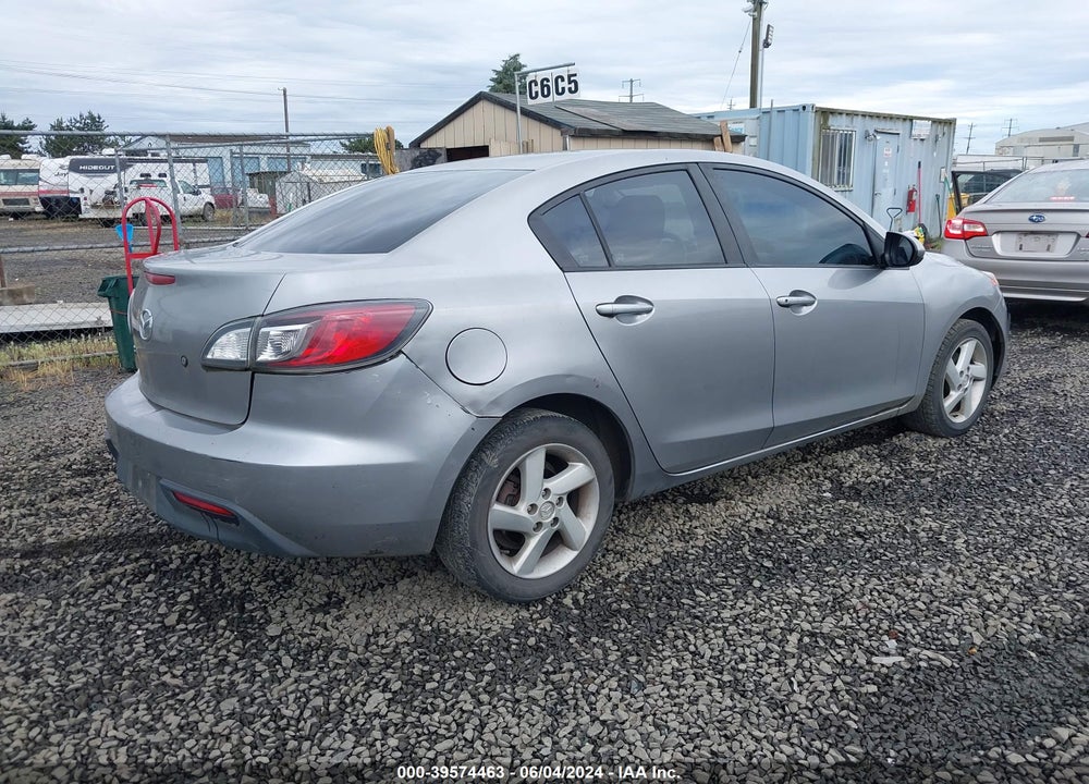 2011 MAZDA 3 I SPORT VIN: JM1BL1UG4B1422170