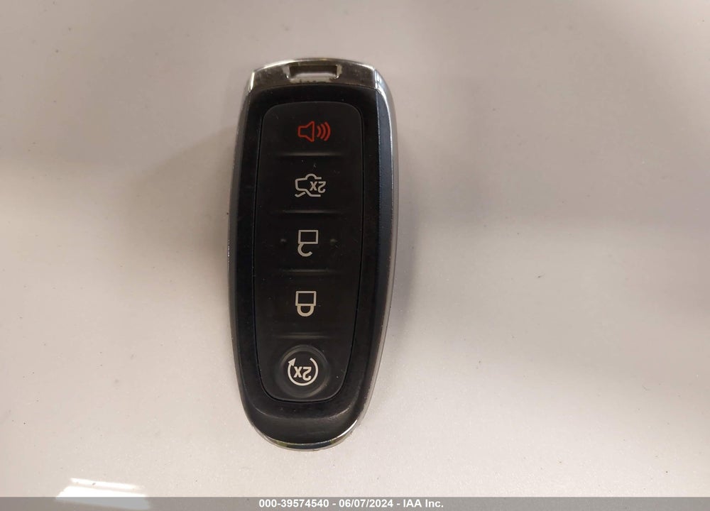 2015 FORD ESCAPE TITANIUM VIN: 1FMCU9J92FUB33536