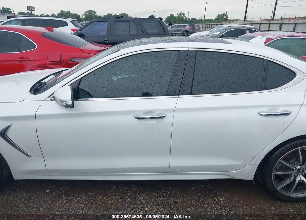 2021 GENESIS G70 2.0T RWD VIN: KMTG44LA8MU072353
