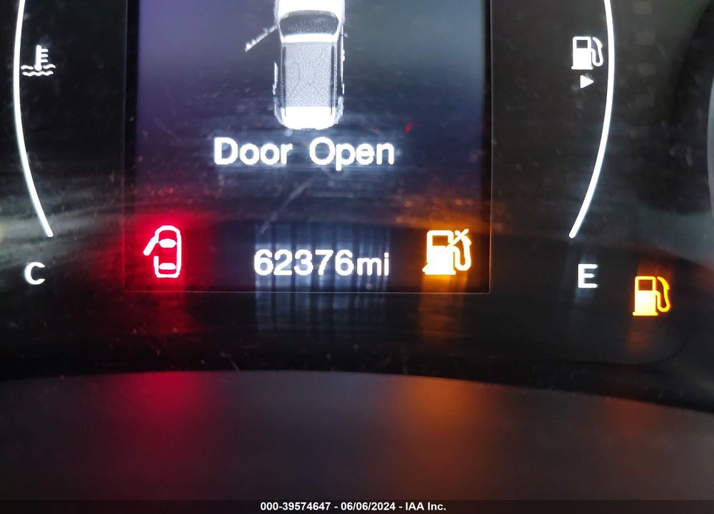 2017 JEEP RENEGADE LATITUDE 4X4 VIN: ZACCJBBB0HPF56142